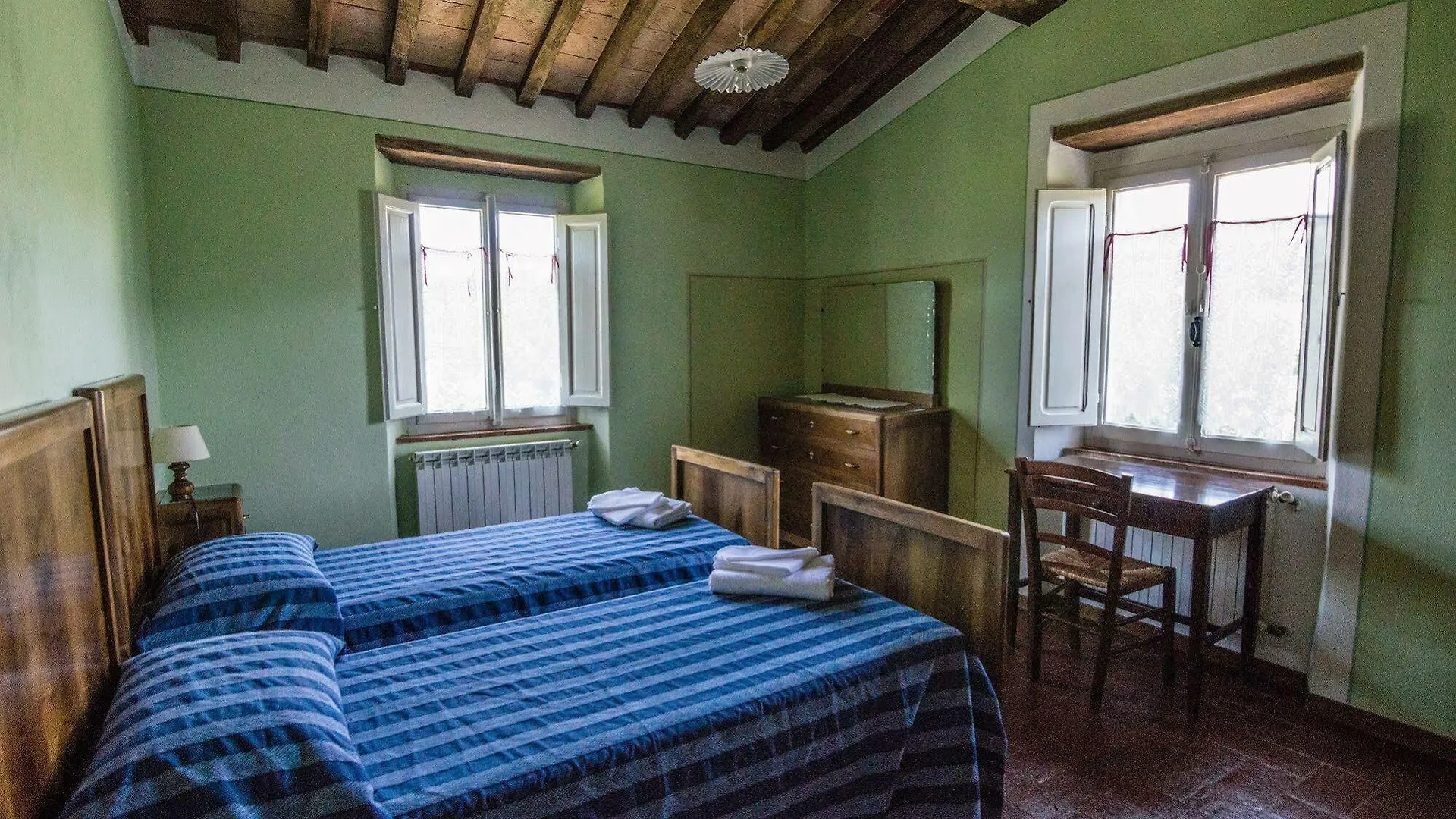 Agriturismo Chioi Barga Italia